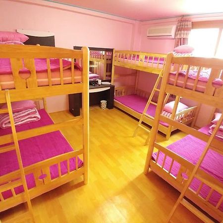 Fall Guesthouse Gangneung Ngoại thất bức ảnh